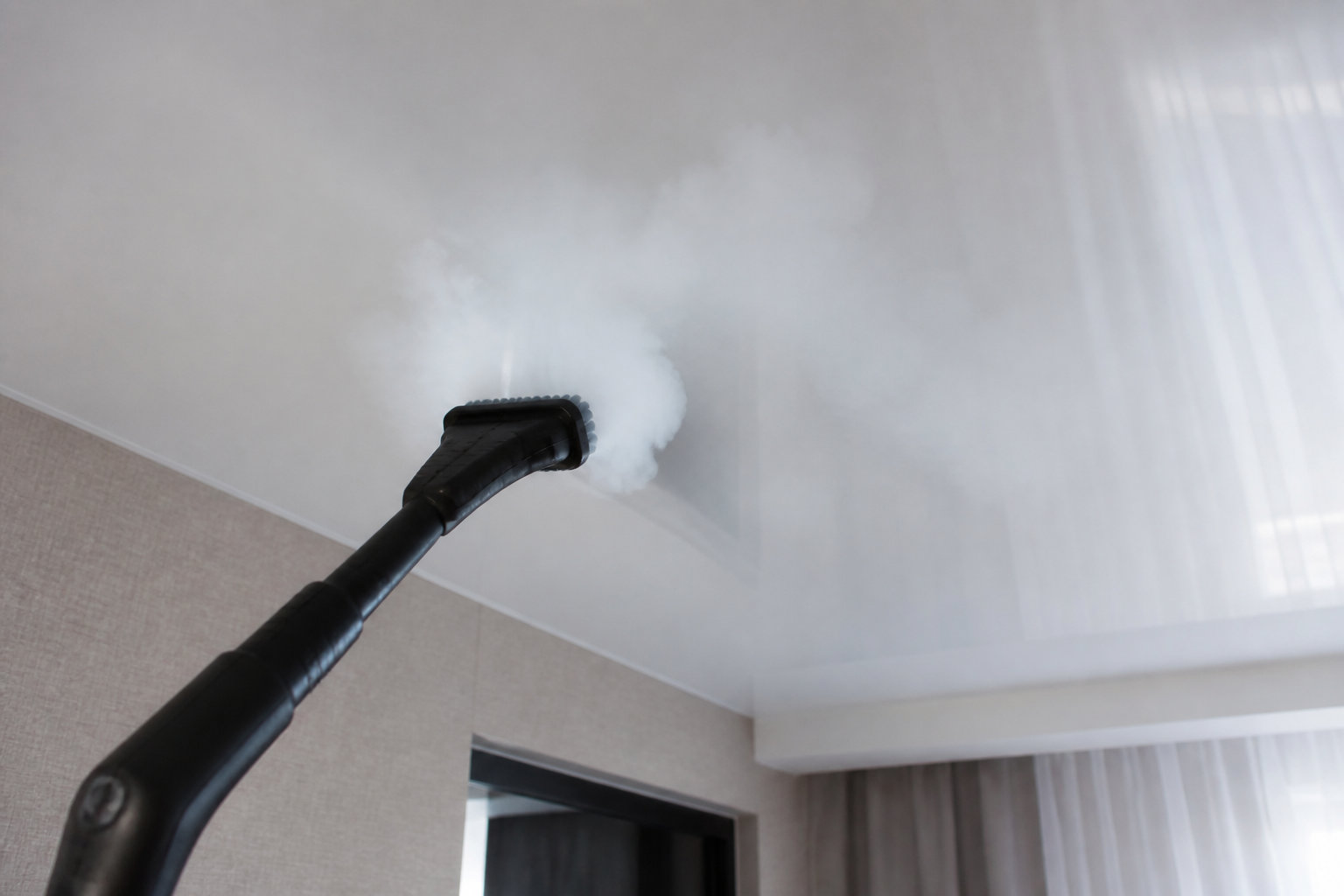 Taches de graisse et usage du nettoyeur vapeur